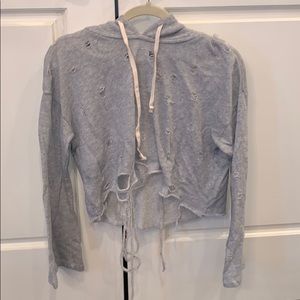 Cropped sweatshirt with hood
